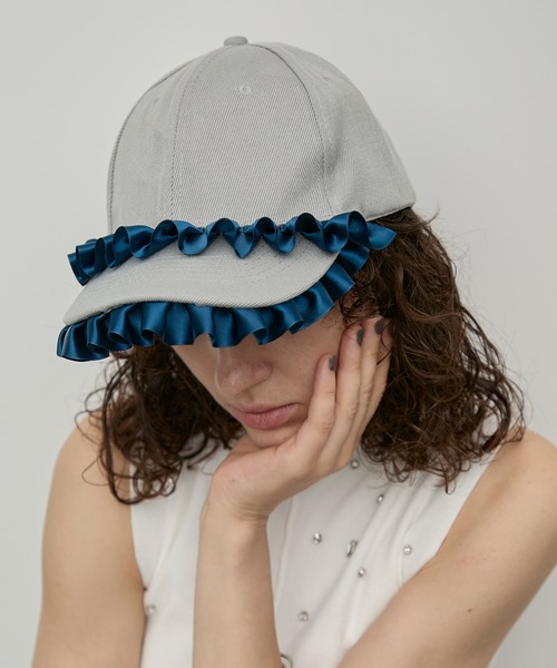 uyu.（ウユ）の「サテンダブルフリルキャップ（キャップ・レディース・グレー/ネイビー・FREE）」の14枚目の写真