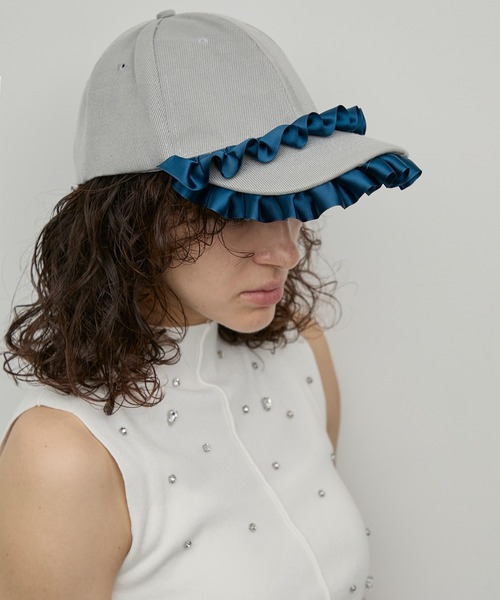 uyu.（ウユ）の「サテンダブルフリルキャップ（キャップ・レディース・グレー/ネイビー・FREE）」の16枚目の写真