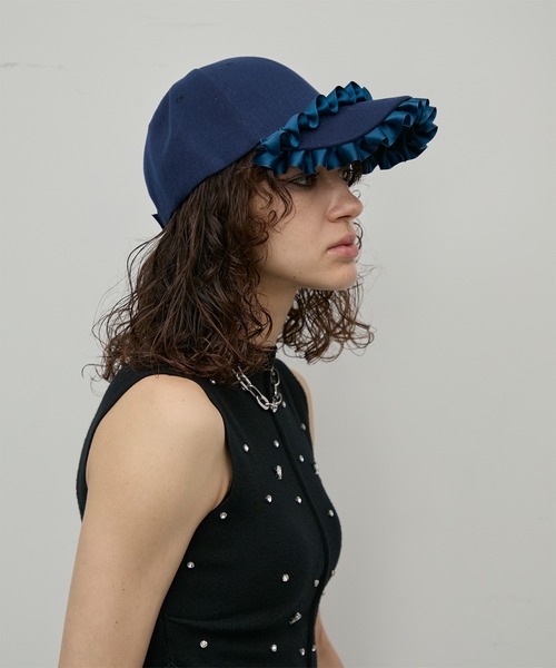 uyu.（ウユ）の「サテンダブルフリルキャップ（キャップ・レディース・グレー/ネイビー・FREE）」の20枚目の写真