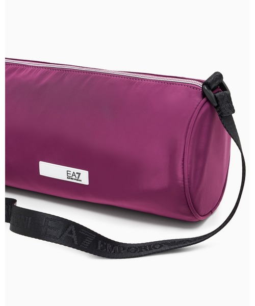 EMPORIO ARMANI EA7(エンポリオアルマーニイーエーセブン)の「<オンライン限定>【エンポリオ アルマーニ EA7】ショルダーバッグ テクニカルファブリック(ショルダーバッグ・レディース・ブラック/ボルドー・FREE)」の12枚目の写真