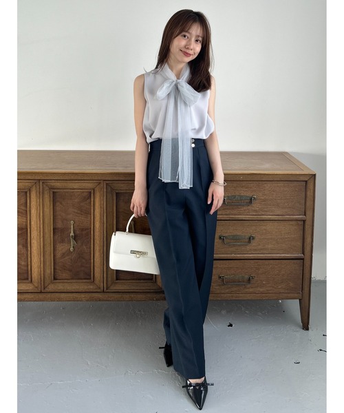 SNIDEL(スナイデル)の「チュールボウタイノースリブラウス(シャツ/ブラウス・レディース・グレー/ブラック/ホワイト・F)」の21枚目の写真