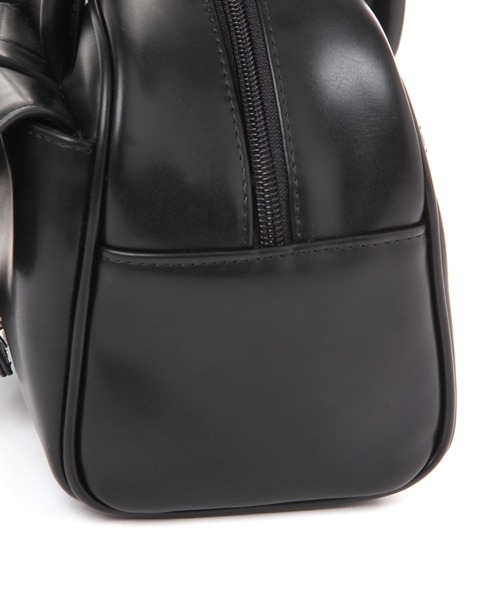 LAKOLE（ラコレ）の「バックルポケットボストンバッグ / 576000（ショルダーバッグ・レディース・ブラウン/ブラック/オフホワイト・FREE）」の13枚目の写真