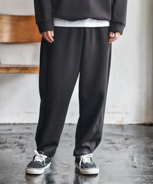 BABYMONSTER スウェットパンツ　黒　チャコール 特価】BABYMONSTER セットアップ ソウルコン フーディー スウェット