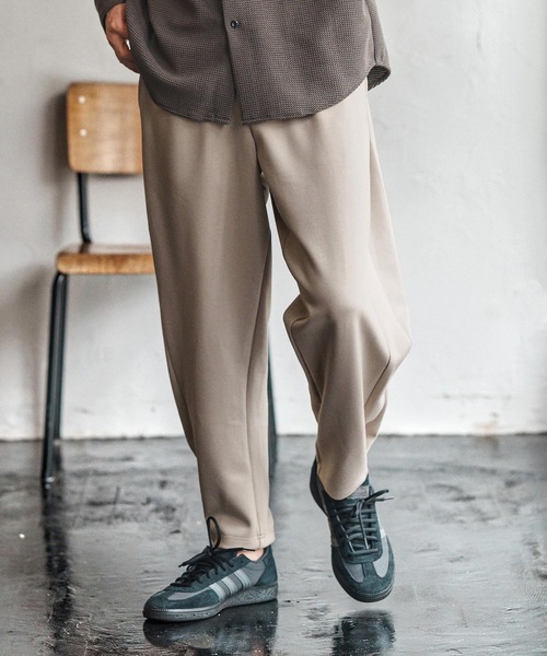 CAMBIO(カンビオ)の「mp13974- 立体シルエットポンチスウェットパンツ(BP-BEA0060)(スウェットパンツ・メンズ・ブラック/ベージュ/グレー・S/M/L)」の16枚目の写真
