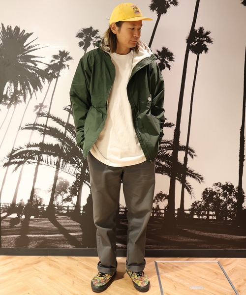 THE NORTH FACE(ザノースフェイス)の「THE NORTH FACE/ザ・ノース・フェイス COMPCT NMD JK ジャケット 軽量 撥水 保温 NP72531(マウンテンパーカー・メンズ・ダークオリーブ/ブラック/ダークベージュ・L/M/S/XL)」の20枚目の写真