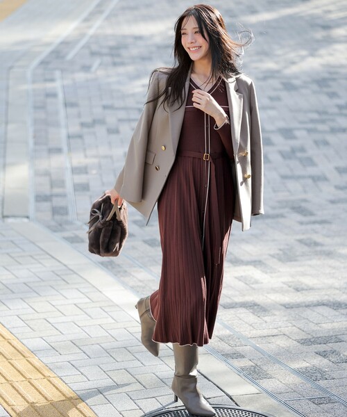 エニィスィス ダブルボタン ビューティーサーモ　テーラードジャケット　サイズ3 保温効果・ストレッチ・洗える】ビューティサーモ2WAYストレッチ