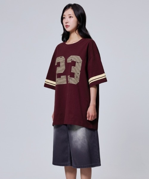 Vini(ヴィニ)の「【Vini】オーバーフィット ヴィンテージライク ラグビー半袖Tシャツ(Tシャツ/カットソー・メンズ・バーガンディー/ダークグリーン/ライトベージュ・SMALL/MEDIUM/LARGE)」の11枚目の写真
