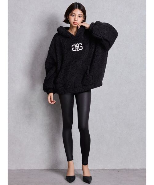 GYDA（ジェイダ）の「Symmetry GYDAボアパーカー（パーカー・レディース・レッド/ブラック/オフホワイト・FREE）」の11枚目の写真