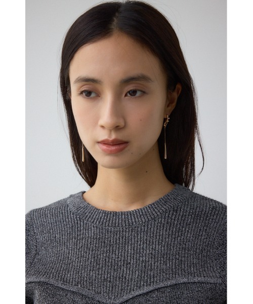 AZUL by moussy(アズールバイマウジー)の「ノットトップスウィングピアス(ピアス(両耳用)・レディース・シルバー/ゴールド系その他・FREE)」の10枚目の写真