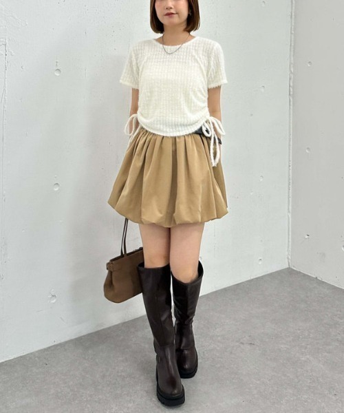 archives(アルシーヴ)の「サイドドロストフェザーカットTOPS(Tシャツ/カットソー・レディース・ベージュ/ブラック/アイボリー・MEDIUM)」の8枚目の写真