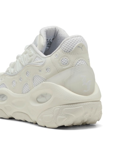 PUMA(プーマ)の「PUMA LA FRANCE RNR(プーマ ラ フランス RNR)(スニーカー・メンズ・ホワイト系・29cm/26.5cm/26cm/25.5cm/25cm)」の5枚目の写真
