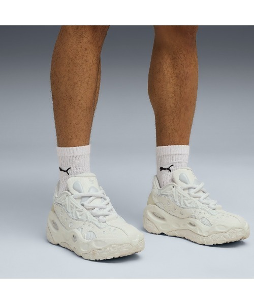PUMA(プーマ)の「PUMA LA FRANCE RNR(プーマ ラ フランス RNR)(スニーカー・メンズ・ホワイト系・29cm/26.5cm/26cm/25.5cm/25cm)」の6枚目の写真