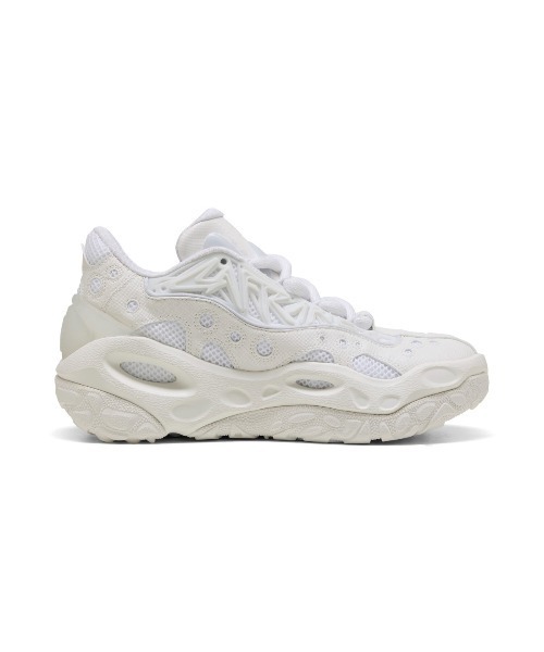PUMA(プーマ)の「PUMA LA FRANCE RNR(プーマ ラ フランス RNR)(スニーカー・メンズ・ホワイト系・29cm/26.5cm/26cm/25.5cm/25cm)」の3枚目の写真