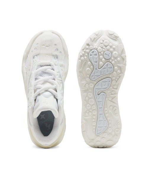 PUMA(プーマ)の「PUMA LA FRANCE RNR(プーマ ラ フランス RNR)(スニーカー・メンズ・ホワイト系・29cm/26.5cm/26cm/25.5cm/25cm)」の4枚目の写真