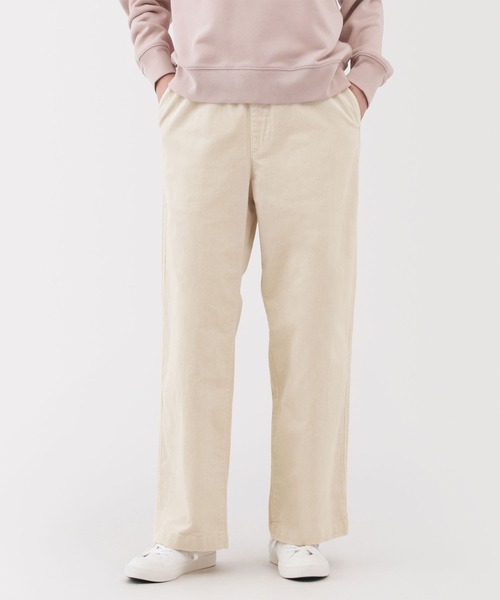 無印良品（ムジルシリョウヒン）の「婦人　ストレッチコーデュロイ　イージーストレートパンツ（その他パンツ・レディース・ネイビー/ダークグレー/スモーキーグリーン系/スモークピンク/アイボリー・XL/L/M/S）」の2枚目の写真