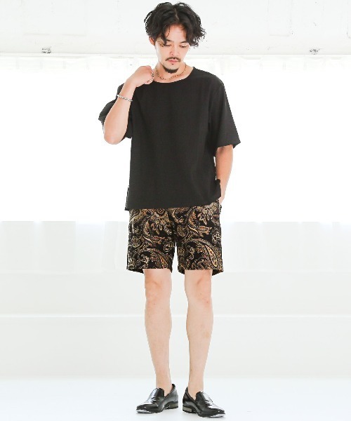 LUXSTYLE(ラグスタイル)の「ゴブラン織りペイズリー柄ショートパンツ(その他パンツ・メンズ・ベージュ/ブラック・M/L)」の5枚目の写真