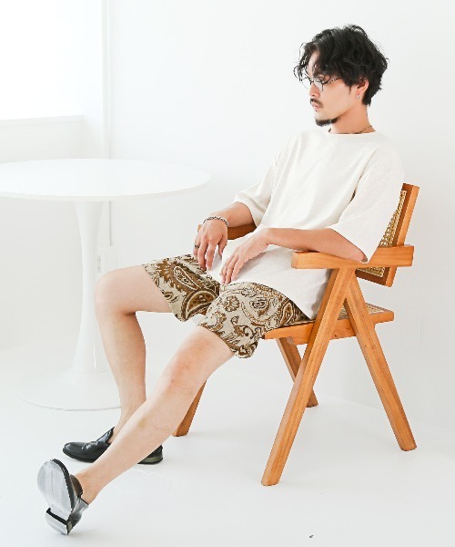 LUXSTYLE(ラグスタイル)の「ゴブラン織りペイズリー柄ショートパンツ(その他パンツ・メンズ・ベージュ/ブラック・M/L)」の7枚目の写真