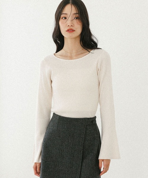 Heather（ヘザー）の「袖フレアピタニット　598470（ニット/セーター・レディース・ブラック/ベージュ/グレー/アイボリー・FREE）」の11枚目の写真