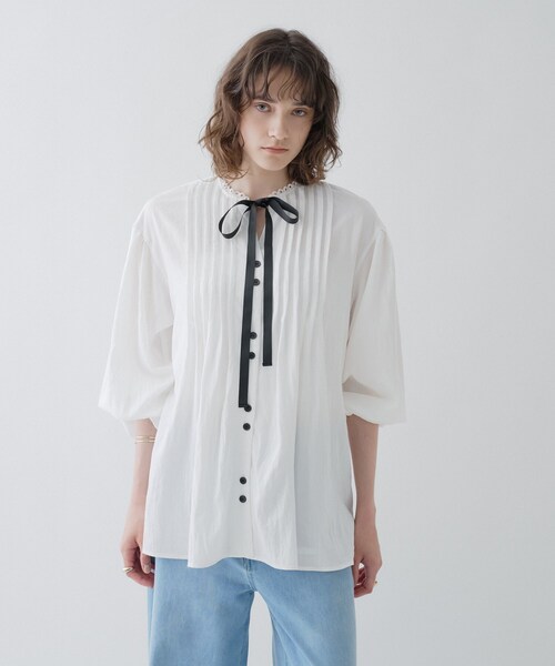 cloenc（クロエンス）の「【マシンウォッシュ】リボンピンタックブラウス（シャツ/ブラウス・レディース・ホワイト/ブラック/サックスブルー・02）」の6枚目の写真