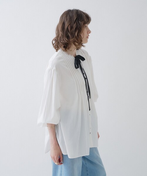 cloenc（クロエンス）の「【マシンウォッシュ】リボンピンタックブラウス（シャツ/ブラウス・レディース・ホワイト/ブラック/サックスブルー・02）」の8枚目の写真