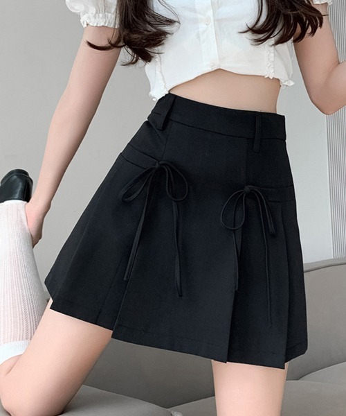 ReRe(リリ)の「ワイドプリーツミニスカート(スカート・レディース・ブラック/グレイッシュベージュ・MEDIUM)」の13枚目の写真