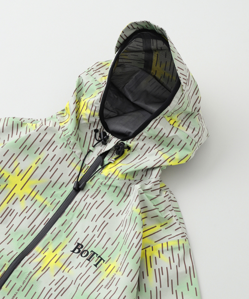 BoTT フード付きナイロンジャケット ベージュ・グリーン BoTT フード付きナイロンジャケット ベージュ・グリーン 着用1回BoTT