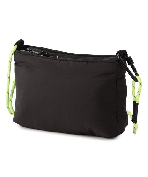 BREEZE（ブリーズ）の「B NEWJACK ドローコードショルダーバッグ（ショルダーバッグ・キッズ・ブラック/オレンジ・FREE）」の4枚目の写真