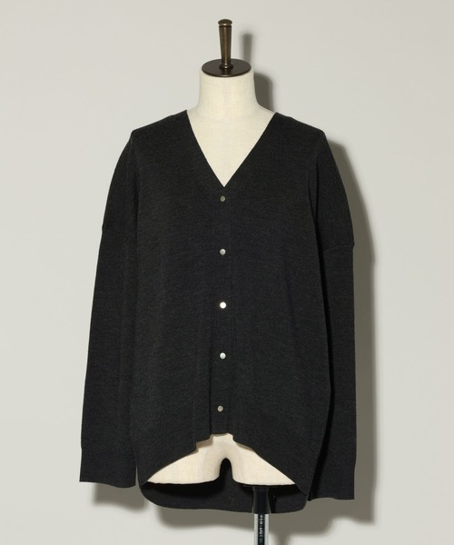 Andemiu（アンデミュウ）の「【洗える】メリノウールロングVカーディガン491830（カーディガン/ボレロ・レディース・ブラウン/オフホワイト/チャコールグレー・FREE）」の16枚目の写真