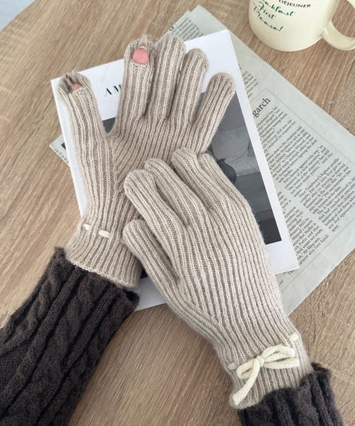 MYMOOD.（マイムード）の「ワンポイントリボン手袋（手袋・レディース・ベージュ/ブラック/アイボリー/レッド/ピンク/グレー・FREE）」の15枚目の写真