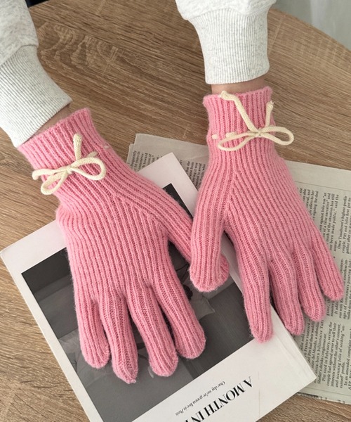 MYMOOD.（マイムード）の「ワンポイントリボン手袋（手袋・レディース・ベージュ/ブラック/アイボリー/レッド/ピンク/グレー・FREE）」の16枚目の写真