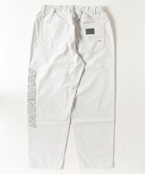 AAPE BY A BATHING APE（エーエイプバイアベイシングエイプ）の「AAPE NOW DENIM PANTS（デニムパンツ・メンズ・アイボリー・SMALL/LARGE/MEDIUM/X-LARGE）」の2枚目の写真