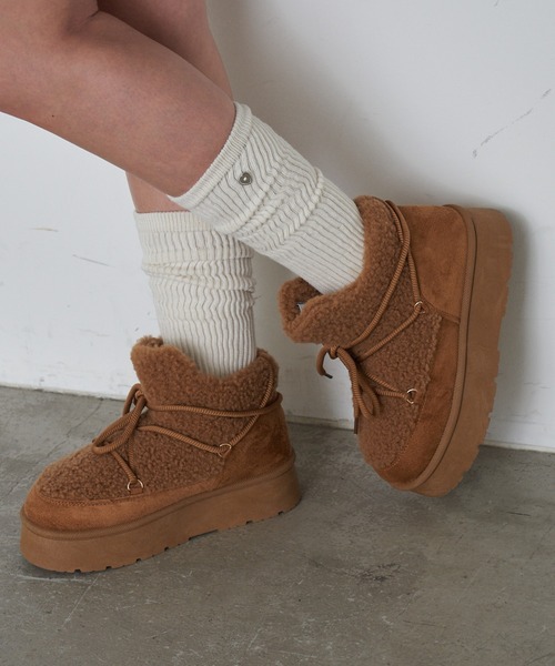 RAY CASSIN(レイカズン)の「厚底スノーブーツ(ブーツ・レディース・ベージュ/キャメル/ブラック・S/M/L)」の3枚目の写真