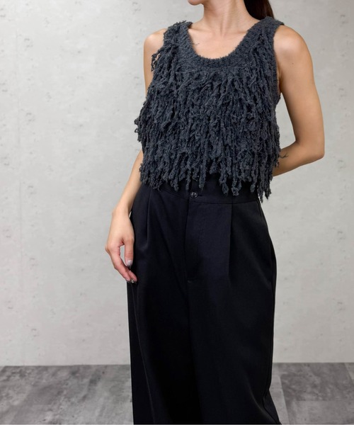 Per sist ence(パーシエンス)の「フリンジニットビスチェ(ベスト・レディース・チャコールグレー/ブラウン/アイボリー・ONE SIZE)」の7枚目の写真