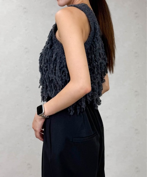 Per sist ence(パーシエンス)の「フリンジニットビスチェ(ベスト・レディース・チャコールグレー/ブラウン/アイボリー・ONE SIZE)」の8枚目の写真