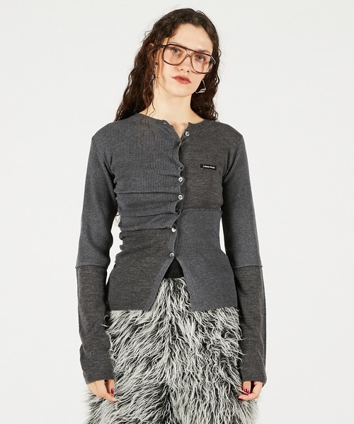 PRANK PROJECT(プランクプロジェクト)の「ランダムボタンニットトップ / Random Button Knit Top(ニット/セーター・レディース・ピンク/チャコールグレー/ブラック・FREE)」の8枚目の写真