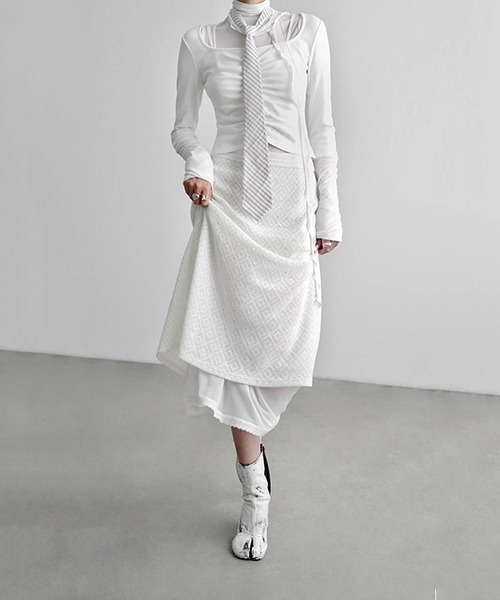 chuclla（チュクラ）の「【CHENTAITAI】コンビスリーブ ギャザートップ CTW25a019（Tシャツ/カットソー・レディース・ホワイト/ブラック・M）」の17枚目の写真