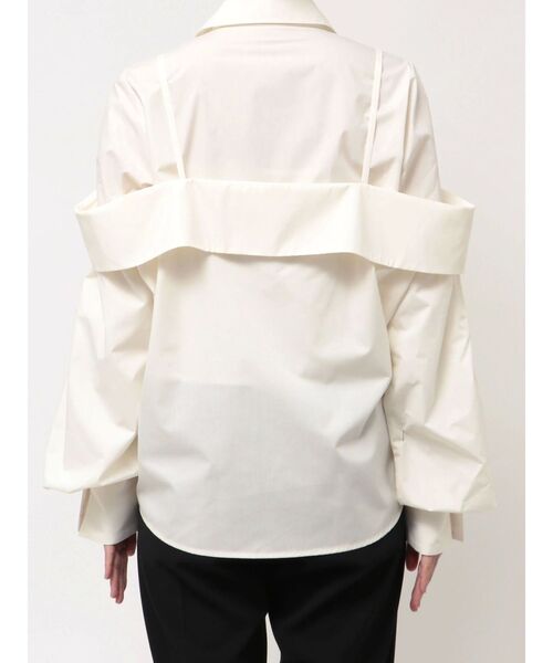 ELENDEEK（エレンディーク）の「レイヤードオフショルダーシャツ（シャツ/ブラウス・レディース・オフホワイト/ブルー・FREE）」の15枚目の写真