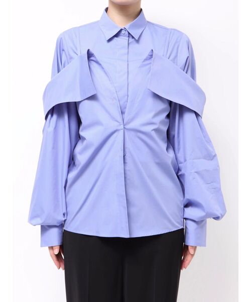 ELENDEEK（エレンディーク）の「レイヤードオフショルダーシャツ（シャツ/ブラウス・レディース・オフホワイト/ブルー・FREE）」の7枚目の写真