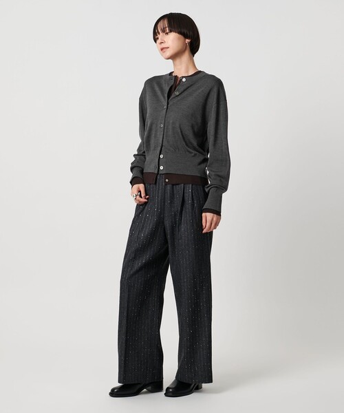 UNITED ARROWS（ユナイテッドアローズ）の「ツイン クルーネック カーディガン（カーディガン/ボレロ・レディース・ブラック/ダークグレー・FREE）」の4枚目の写真