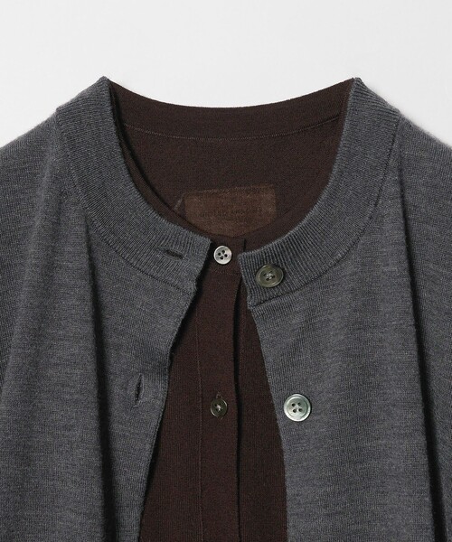 UNITED ARROWS（ユナイテッドアローズ）の「ツイン クルーネック カーディガン（カーディガン/ボレロ・レディース・ブラック/ダークグレー・FREE）」の15枚目の写真