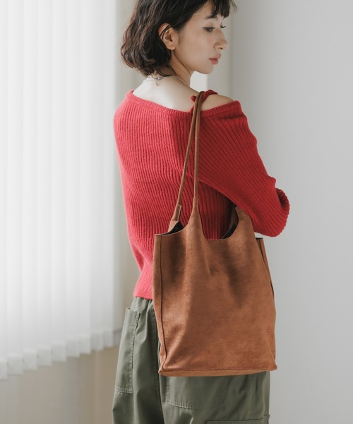 AO2(アオズ)の「Faux Suede Tote Bag with Pouch / ポーチ付き フェイクスエード トートバッグ(トートバッグ・レディース・ダークブラウン/ブラウン/ブラック・FREE)」の16枚目の写真