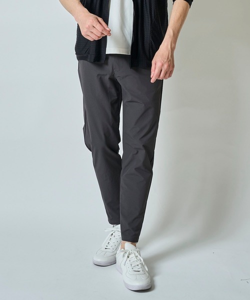 TETE HOMME（テットオム）の「ナイロンストレッチテーパード9分丈パンツ（その他パンツ・メンズ・ブラック/チャコールグレー/グリーン・MEDIUM/LARGE/X-LARGE）」の7枚目の写真