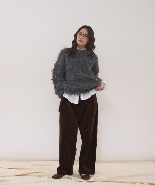 MUHET(ミュエータ)の「shaggy knit pullover / シャギーニットプルオーバー(ニット/セーター・レディース・ブラウン/カーキ/チャコールグレー・FREE)」の10枚目の写真