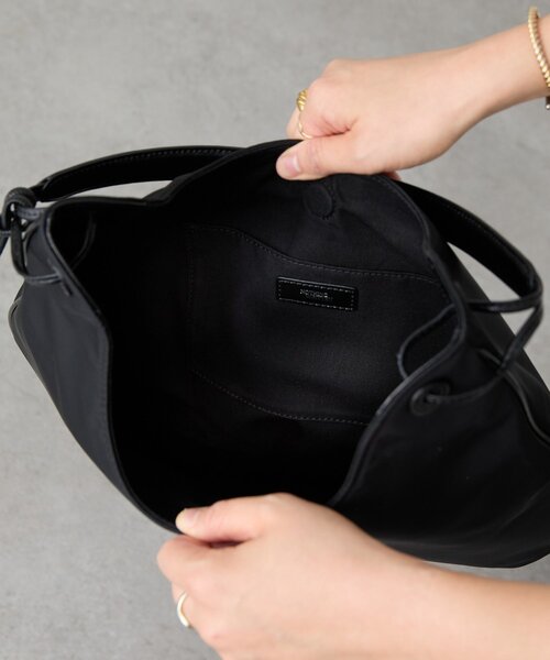 BEARDSLEY（ビアズリー）の「《NOTHING WRITTEN》オーバルトートバッグ（トートバッグ・レディース・ブラック・FREE）」の3枚目の写真