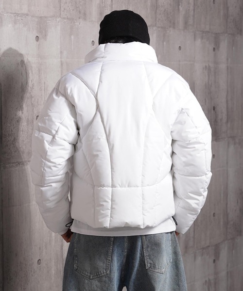 1111clothing(ワンフォークロージング)の「トライバル パフ ショートブルゾン / Tribal Puff Short Blouson(ダウンジャケット/コート・メンズ・ホワイト/ブラック・XL/L/M)」の11枚目の写真