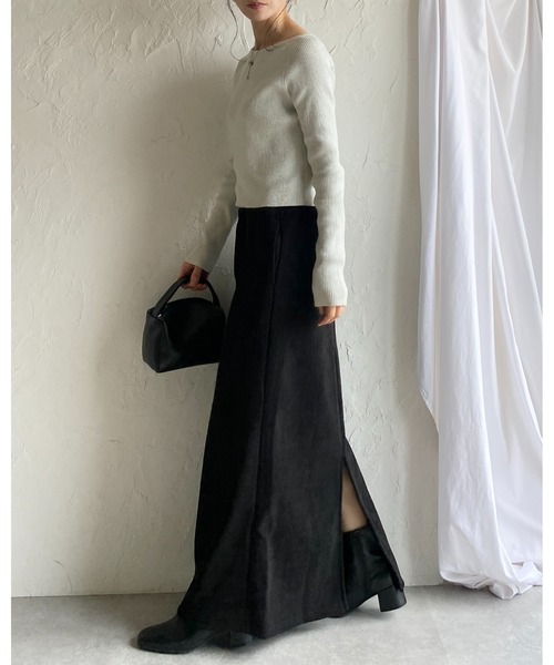 She's Closet(シーズクローゼット)の「裏起毛フリースタイトロングコーデュロイスカート(スカート・レディース・アイボリー/モカ/ブラック・M/L)」の5枚目の写真