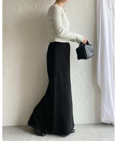 She's Closet(シーズクローゼット)の「裏起毛フリースタイトロングコーデュロイスカート(スカート・レディース・アイボリー/モカ/ブラック・M/L)」の6枚目の写真
