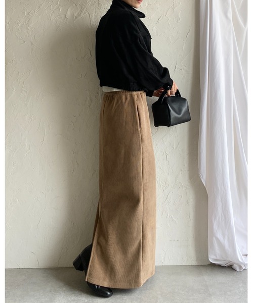 She's Closet(シーズクローゼット)の「裏起毛フリースタイトロングコーデュロイスカート(スカート・レディース・アイボリー/モカ/ブラック・M/L)」の15枚目の写真