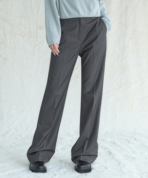 AVANDRESS（アバンドレス ）の「Semi Bootscut Slacks 102 BLACK（スラックス・レディース・ブラック・SMALL/MEDIUM/LARGE）」の2枚目の写真