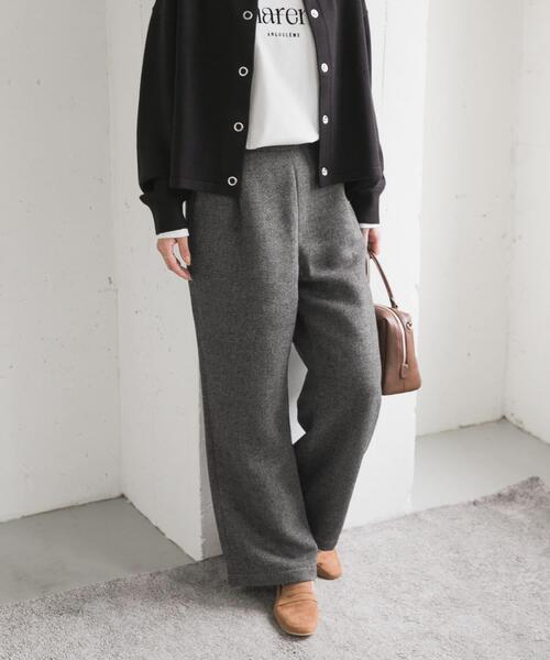 URBAN RESEARCH DOORS（アーバンリサーチドアーズ）の「『仁村紗和さん着用』『UR TECH』完声/暖タックイージーパンツ（その他パンツ・レディース・グレー系その他/チャコールグレー・SMALL/MEDIUM/LARGE）」の18枚目の写真